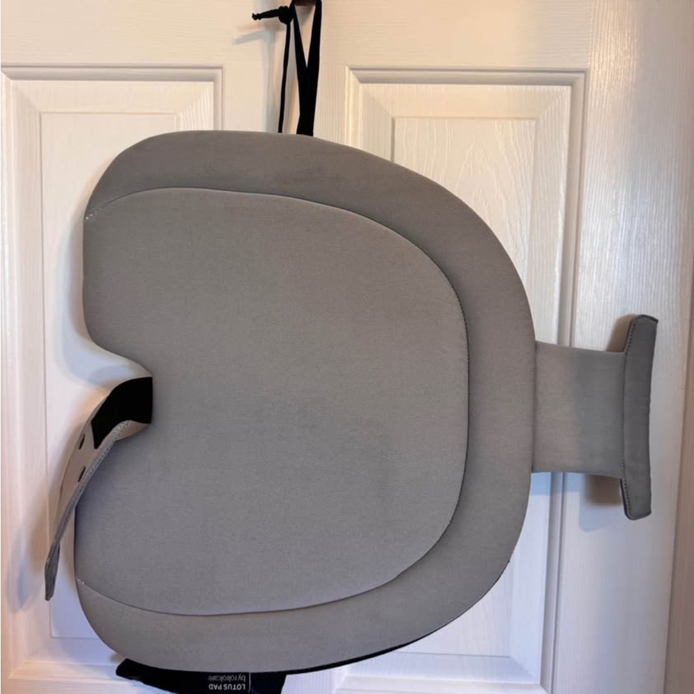Pregnancy seat belt adapter